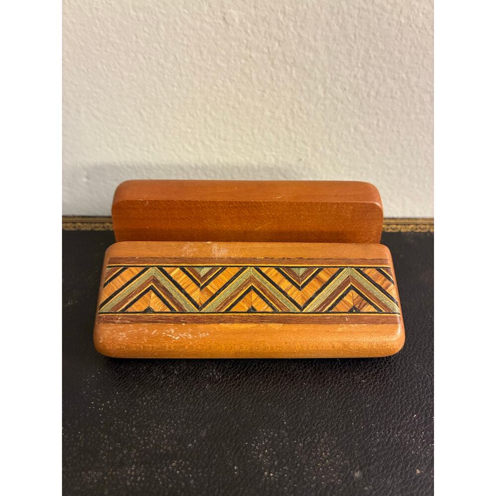 Vintage inlayed wood Heartwood Business Card Holder